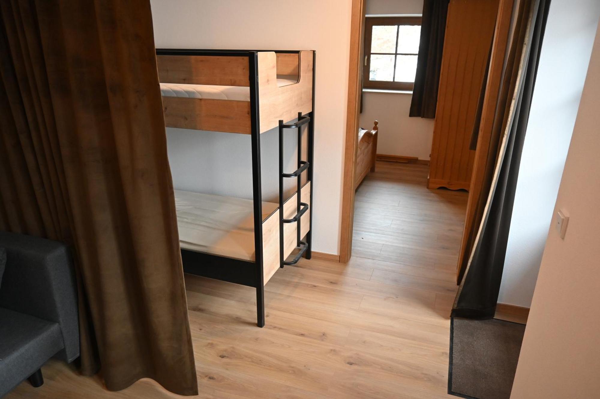 Nicky Apartments And Studios Нидерау Экстерьер фото