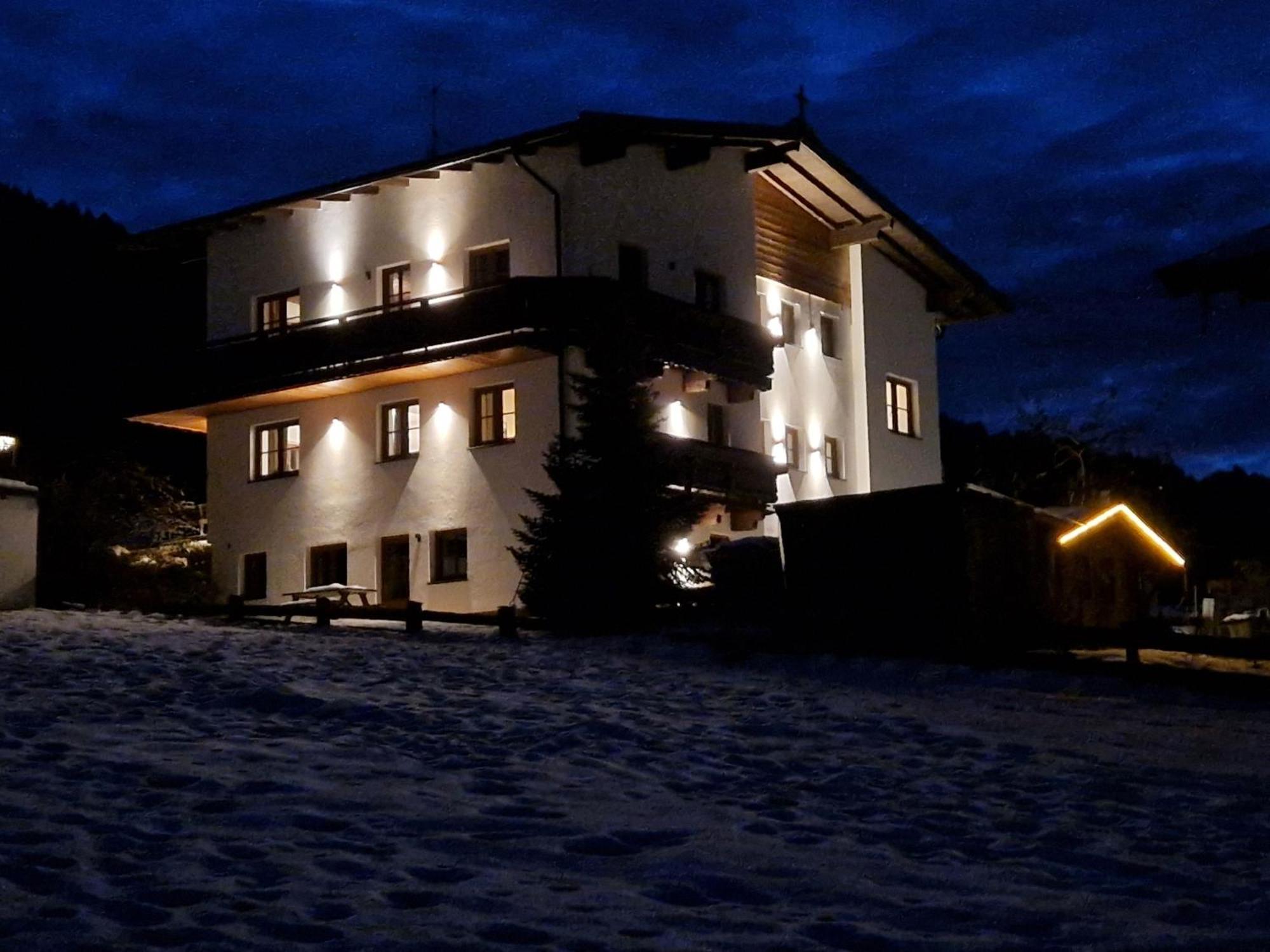 Nicky Apartments And Studios Нидерау Экстерьер фото